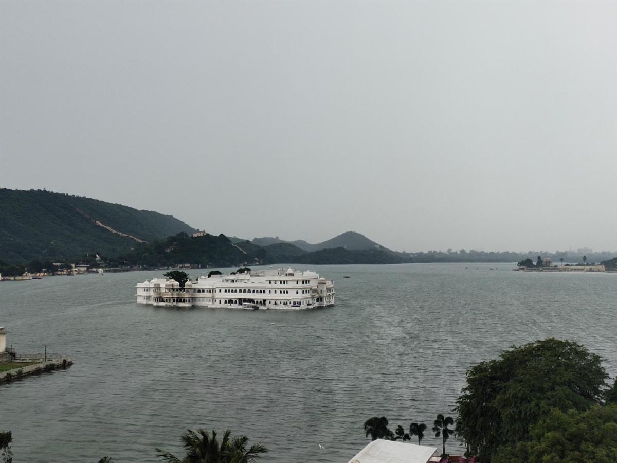 Hotel Lake Star Udaipur