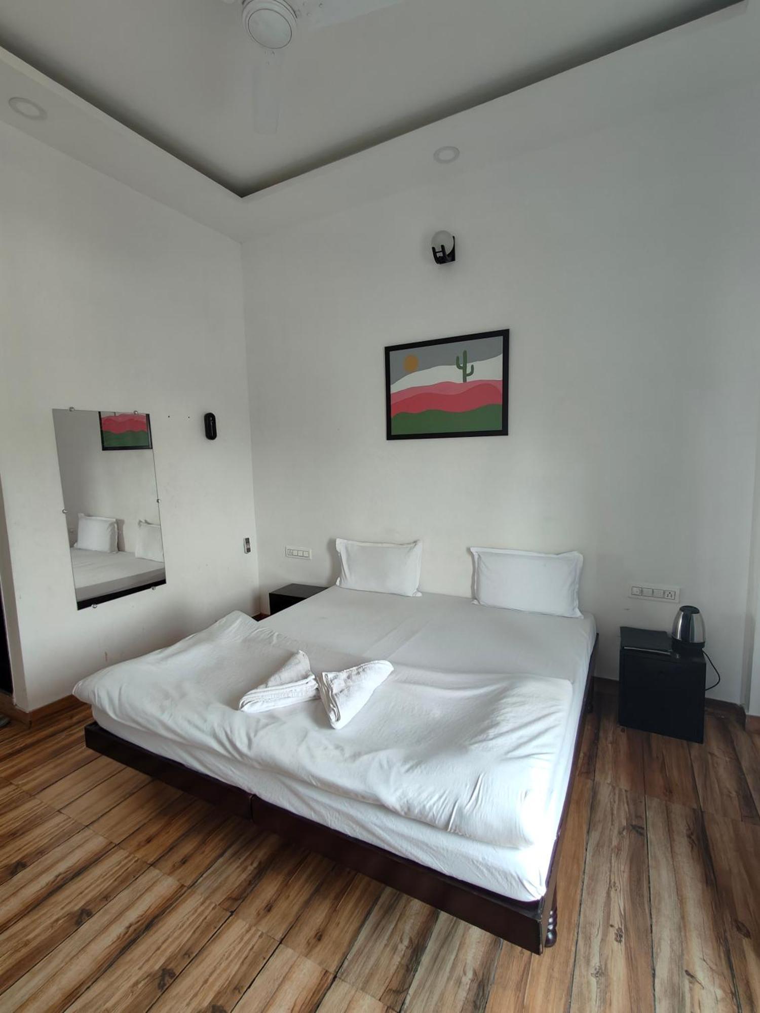 Hotel Lake Star 3*