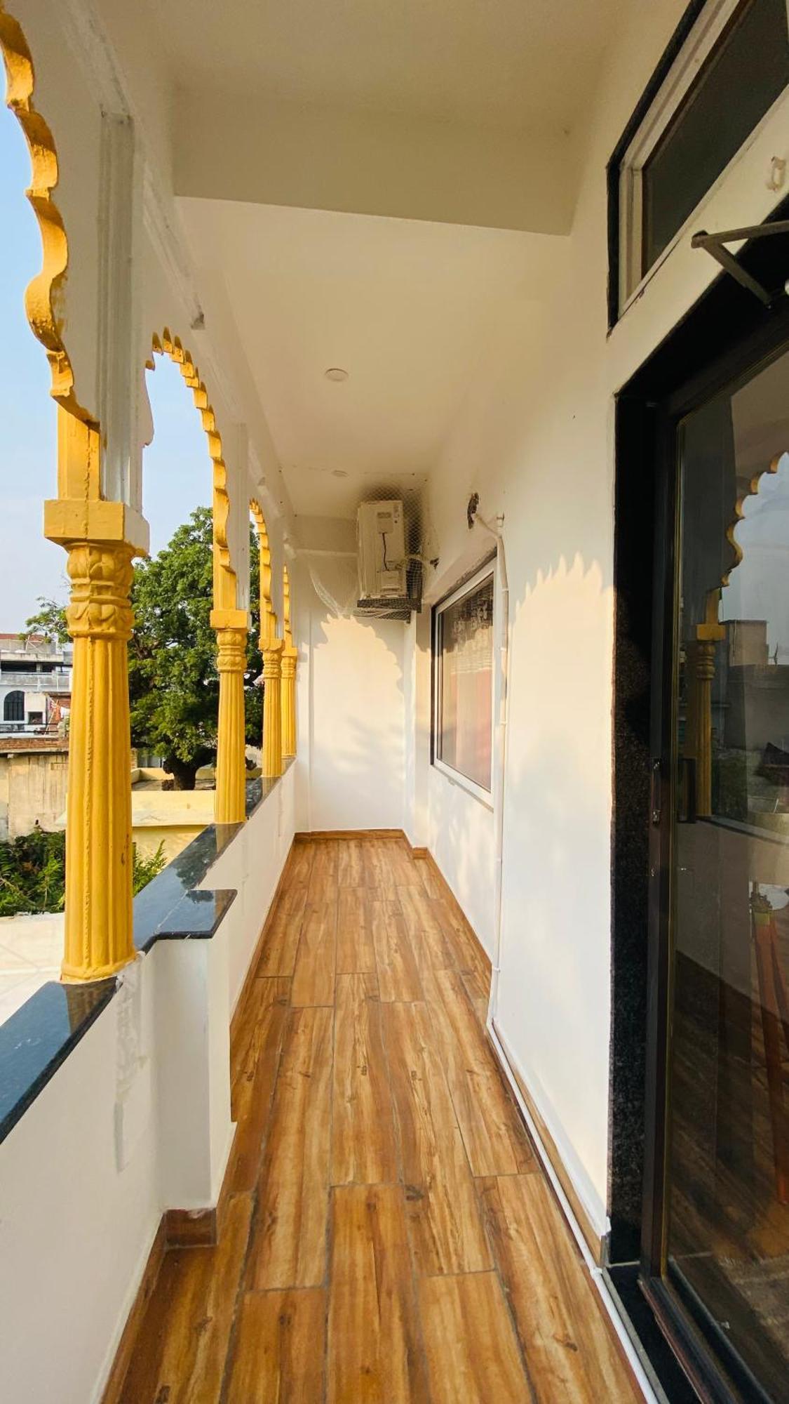 Lake Star Hotel Udaipur